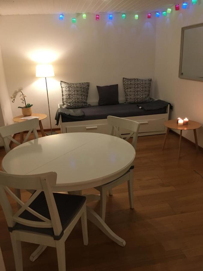 Parking Voiture & Appartement 2Pcs Lausanne Centre Exterior foto